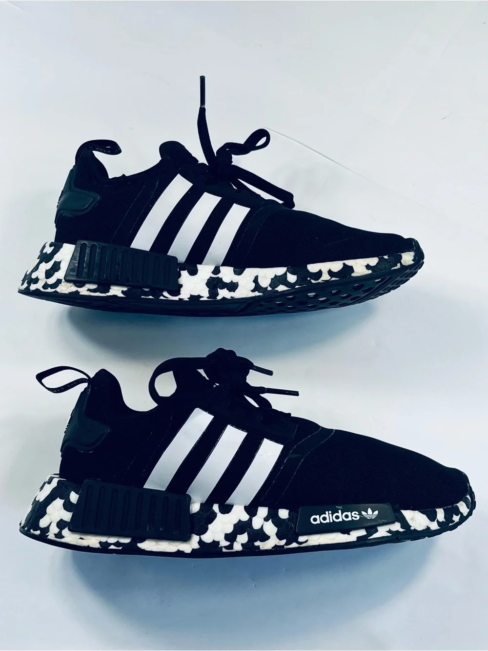 Adidas Youth NMD R 1 Running Shoes #GW9594 Black White Speckled Boys:6 Sneakers